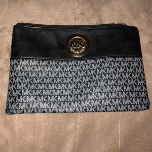 Michael Kors crossbody bag